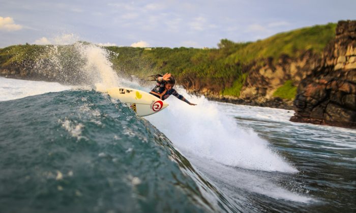 Pauline Ado in Honolua ©RiBLANC