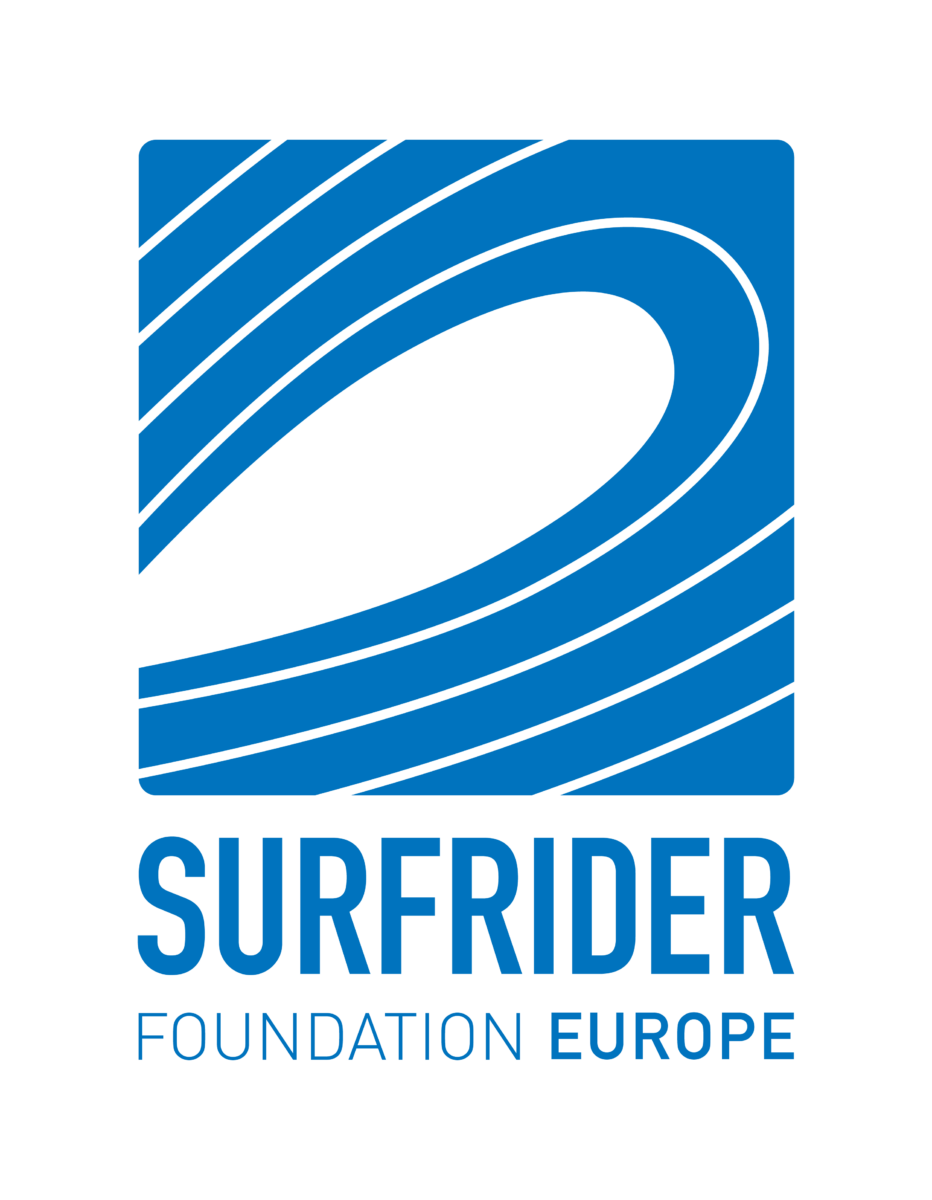 Surf, swim and beach poncho • Surfrider Foundation Europe Official Store